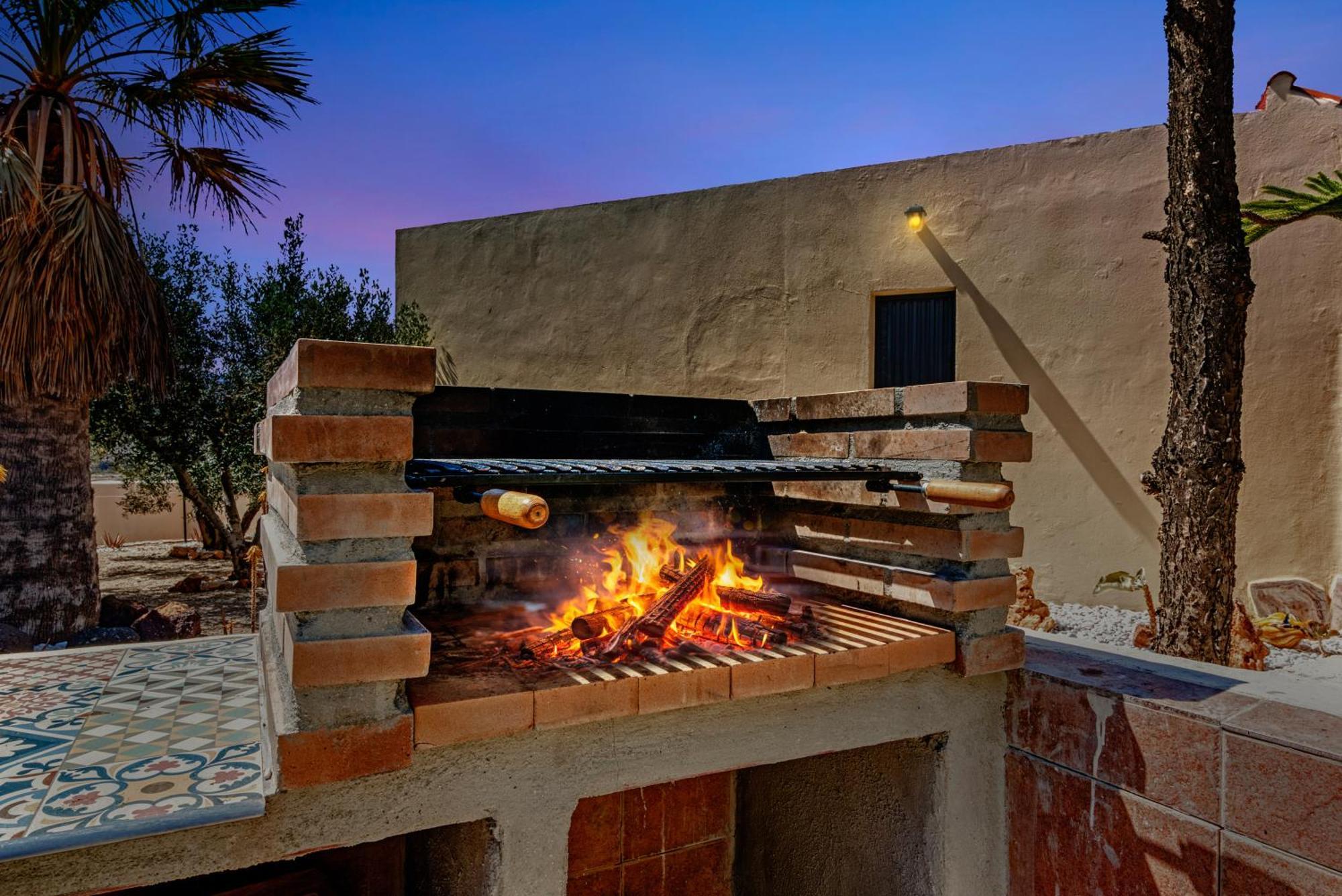 Villa Infinity Sea Views I Pool I Bbq I Jacuzzi อัลเมรีอา ภายนอก รูปภาพ